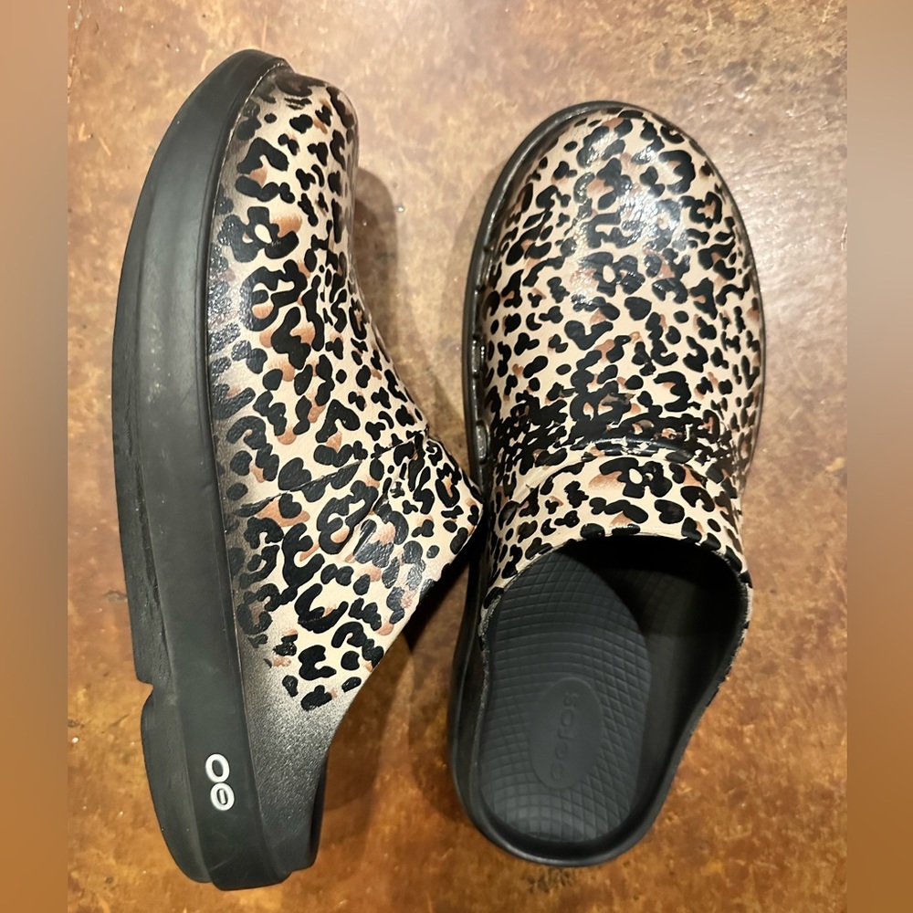 Women’s OOFOS